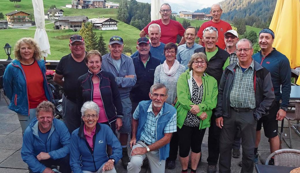 Die frohe Wandertruppe blickt auf manch schönes Erlebnis zurück. 