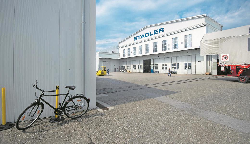 Das Stadler-Areal soll einen anderen Namen bekommen, dann könne die Vermarktung der Hallen beginnen, sagte Cristuzzi-Geschäftsleiter Daniel Romer beim Gewerbe-Apéro in Thal.  