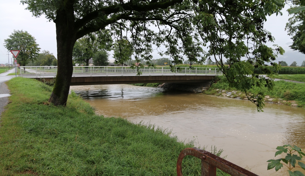 Binnenkanal bei Drei Brücken. Binnenkanal bei Drei Brücken.