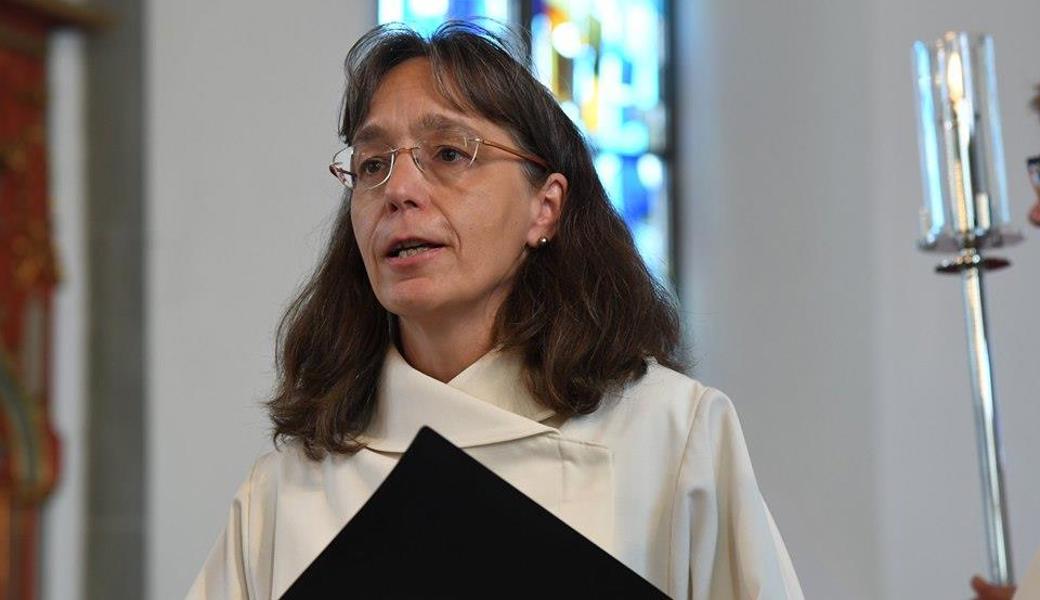 Gabi Ceric - Seelsorgerin Seelsorgeeinheit Blattenberg und im Weihegottesdienst Kantorin.