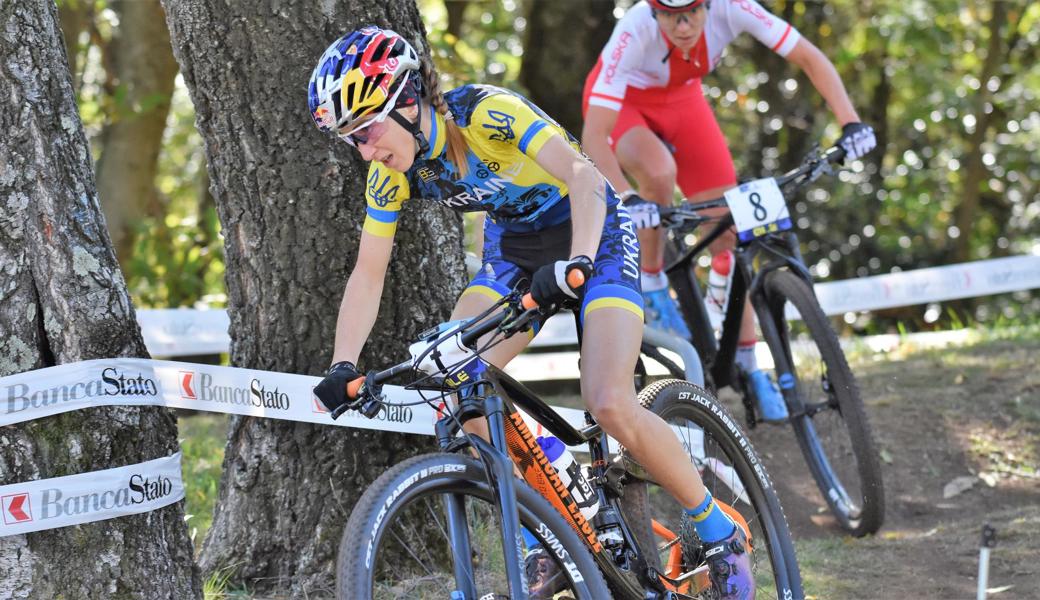 Die Bronzemedaille sicherte sich die Ukrainerin Yana Belomoina.