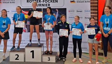 Ringerin Lia Rebholz feiert in Deutschland die Silbermedaille