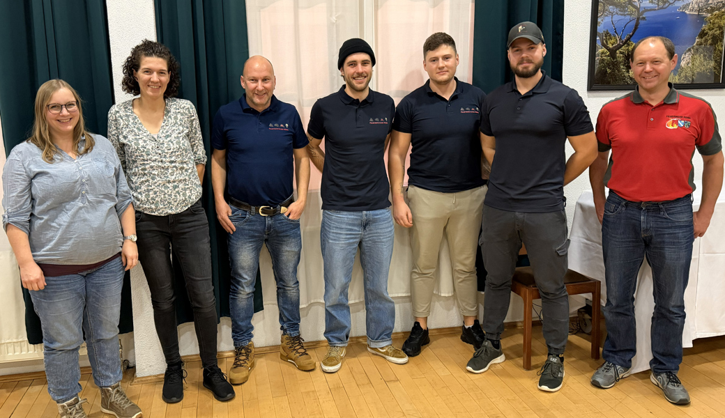 Feuerwehr Rema zieht positive Bilanz und ehrt beförderte Mitglieder