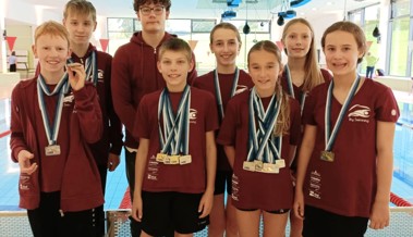 Rhy Swimming holt an den Bodenseemeisterschaften 24 Medaillen Rhy Swimming holt an den Bodenseemeisterschaften 24 Medaillen