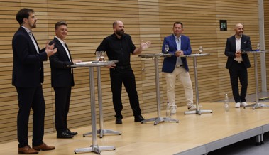 So lief  in der Rheinauhalle der Showdown der vier Kandidaten für das Gemeindepräsidium