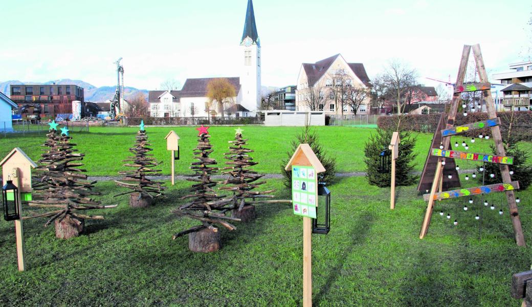 Der Tannenwald befindet sich auf dem Areal zwischen dem Jugendtreff und dem Dreifach-Kindergarten. 