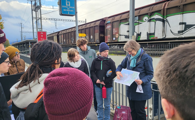 Schweizer Geografieolympiade analysiert Bahnhof Heerbrugg