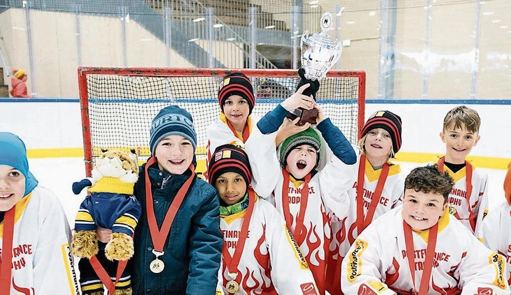 Junge Eishockey-Cracks aus Diepoldsau. 