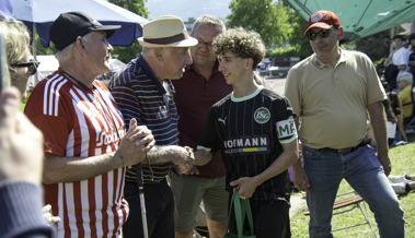 Das Spiel mit den Ohren «sehen»: Neuheit am U19-Fussballturnier