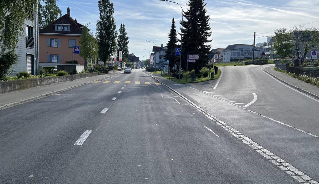 Der Unfall ereignete sich um 8 Uhr früh auf der Hauptstrasse in Staad.