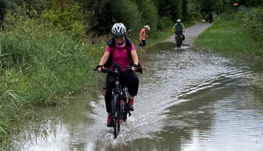 Trotz Sonnenschein: Wer die Bodensee-Rundfahrt absolviert, kann nasse Füsse bekommen