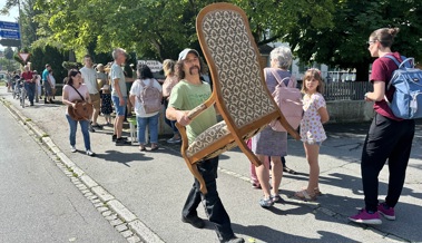 Anstehen beim Kloster-Flohmi: Wartezeit betrug eineinhalb Stunden