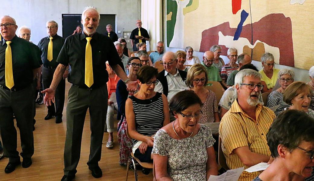 Zum Schluss sangen die Männerchörler zusammen mit dem Publikum «Aade bin i loschtig gse».