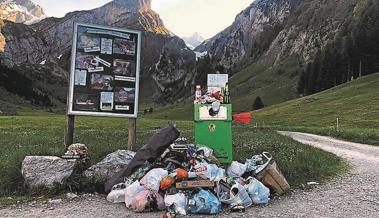 Unmut über Abfallberg im Alpstein