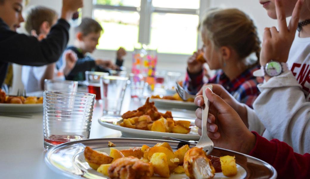 Der Mittagstisch für Schüler soll im Angebot der Schule bleiben.