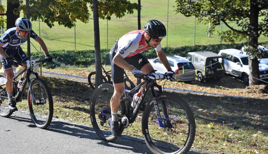 Bei den Männern siegte Nino Schurter vor Titouan Carod.