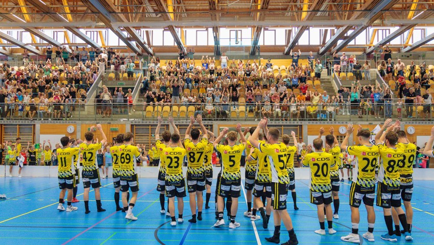 Die Gators freuten sich über ein schönes Unihockeyfest vor 520 Fans.