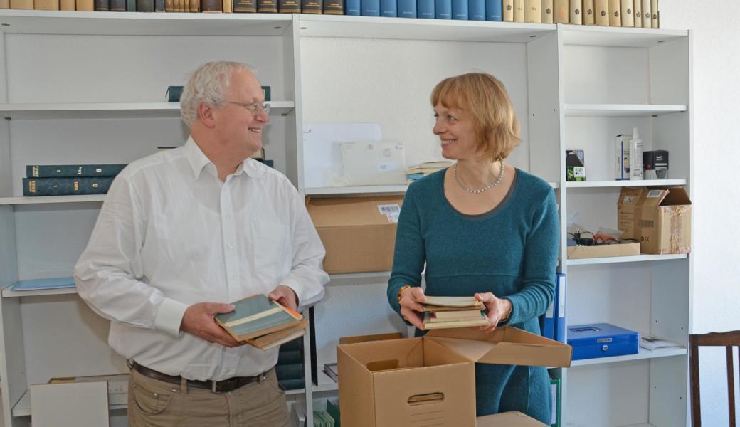 Urs und Silke Dohrmann richteten im Februar 2013 ihr Büro im  Widnauer Pfarrhaus ein.