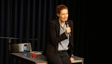 Christine Prayon im Diogenes Theater: «Kabarett bekämpft Klischees und Vorurteile»