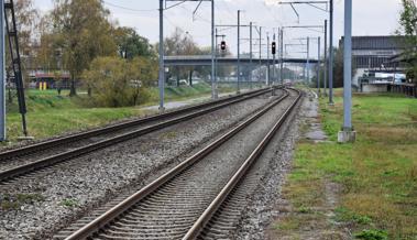 Personenunfall beim Bahnhof Au