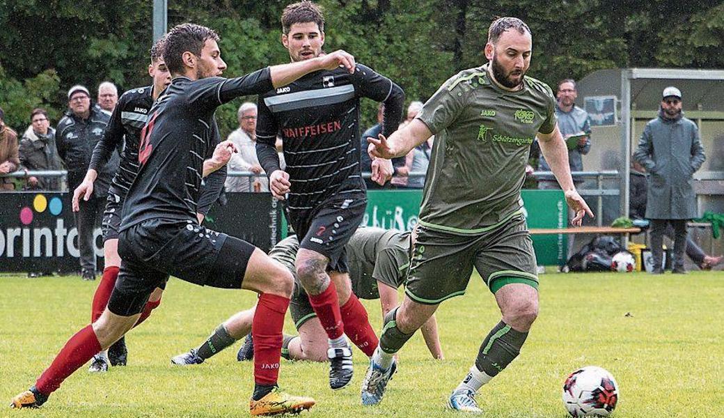 Rebstein (in Schwarz) rang Buchs ein 1:1 ab.