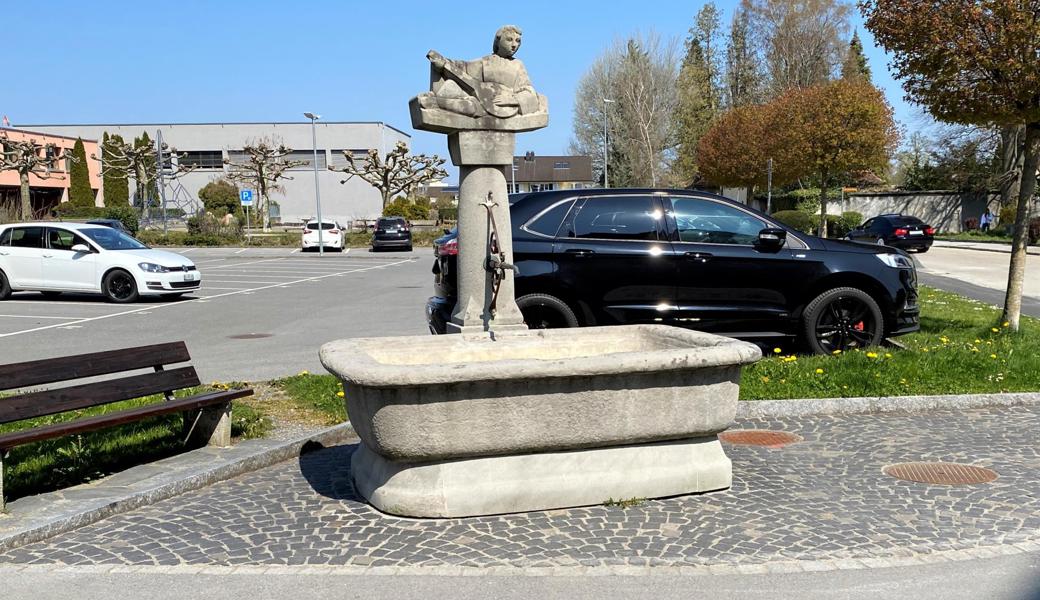 Dieser Brunnen gehört jetzt der Stadt Rheineck.