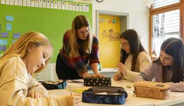 Berufseinstieg leicht gemacht: Angehende Lehrerinnen und Lehrer gestalten den Schulalltag