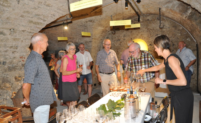 Historisches erfahren und Weinspezialitäten vergleichen beim ersten Altstätter Winzertag