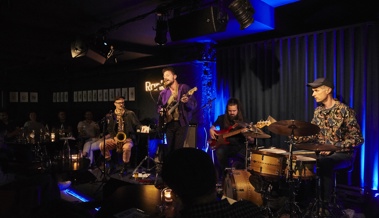 Songwriter-Night im Haus zum Eckstein mit Silent Neighbor und Maray