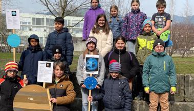 Kinder sind traurig: Vandalen zerstörten ihren Planetenweg