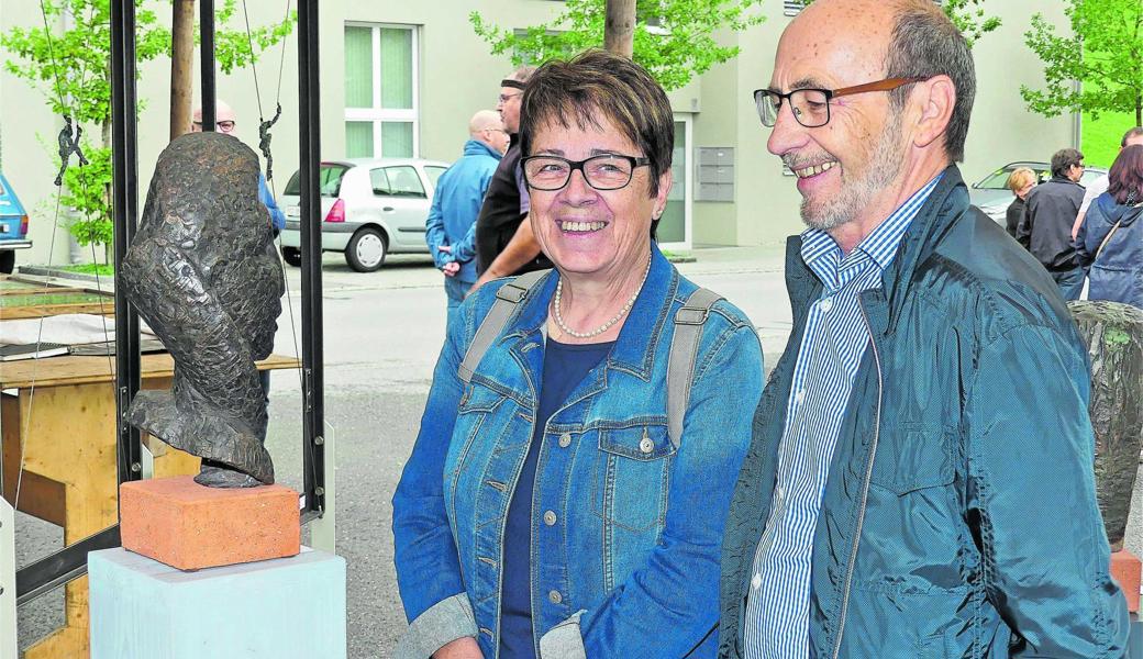 Die Besucher erfreuten sich an den vielen ausgestellten Kunstwerken