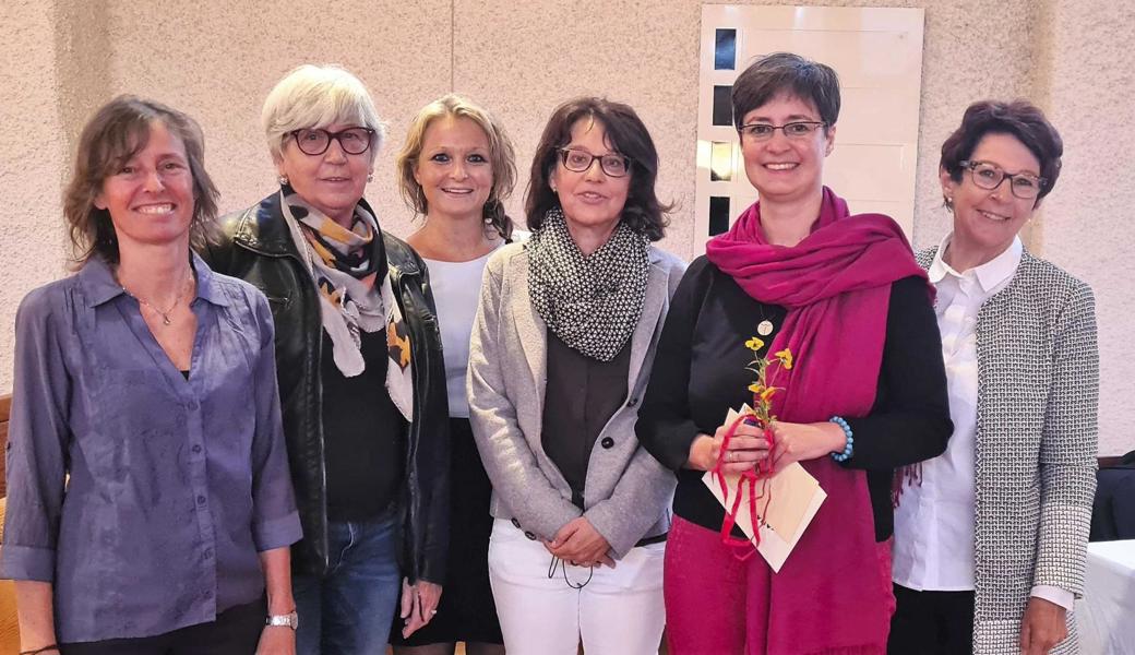 Der Gemeinnützige Frauenverein Berneck-Heerbrugg sammelte 500 Franken für die Kinderstiftung Sternschnuppe (v. l.): Gudrun Brunner, Margot Rösch, Sylvia Baumann, Manuela Schudel, Manuela Schäfer und Rosmarie Menzi.