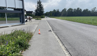 Unfall beim Abbiegen: Velofahrerin verletzt sich leicht