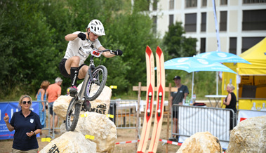 Trial-Fahrer Nando Sieber fliegt für die Junioren-WM nach Saudi-Arabien Trial-Fahrer Nando Sieber fliegt für die Junioren-WM nach Saudi-Arabien