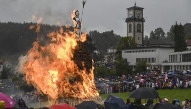 Eigensinniger Appenzeller: Böögg  explodiert nach 31 Minuten und 28 Sekunden