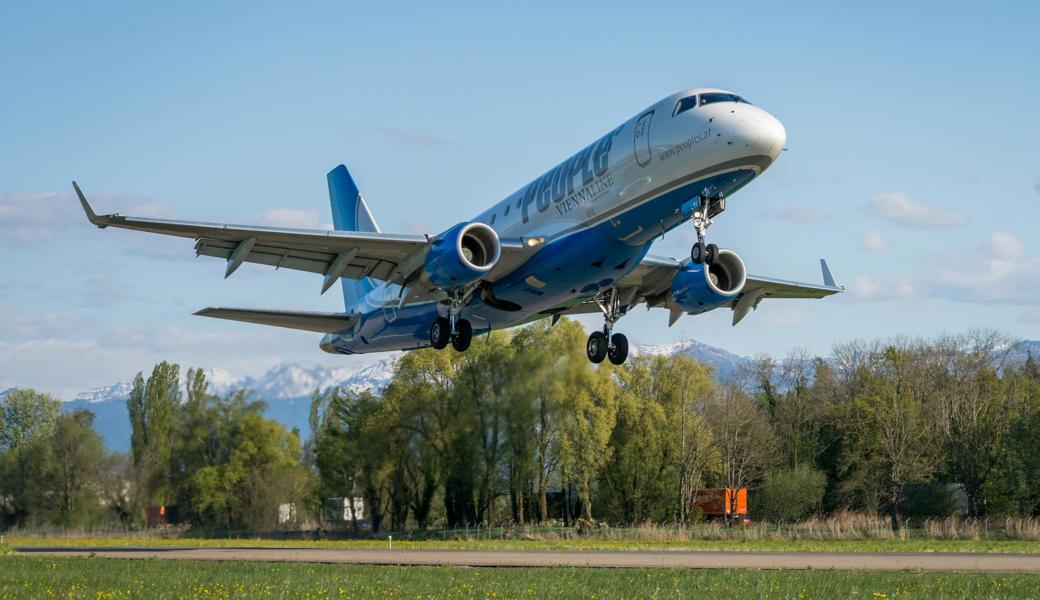 Die Regionalfluglinie People’s hat eine Zweigniederlassung in St. Gallen-Altenrhein. 