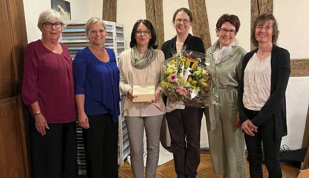 Vorstand (v. l.): Margot Rösch, Sylvia Baumann, Manuela Schudel, Barbara Damaschke-Bösch, Rosmarie Menzi, Gudrun Brunner.