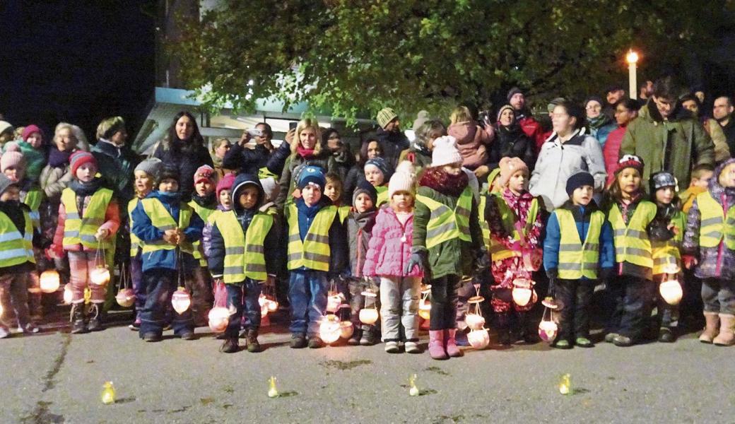 Den Rebsteiner Kindern wird die Tradition des Räbaliechtliumzugs bereits früh beigebracht. 