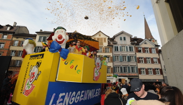Ausnahmezustand Fasnacht: Alkohol mitten unter Minderjährigen