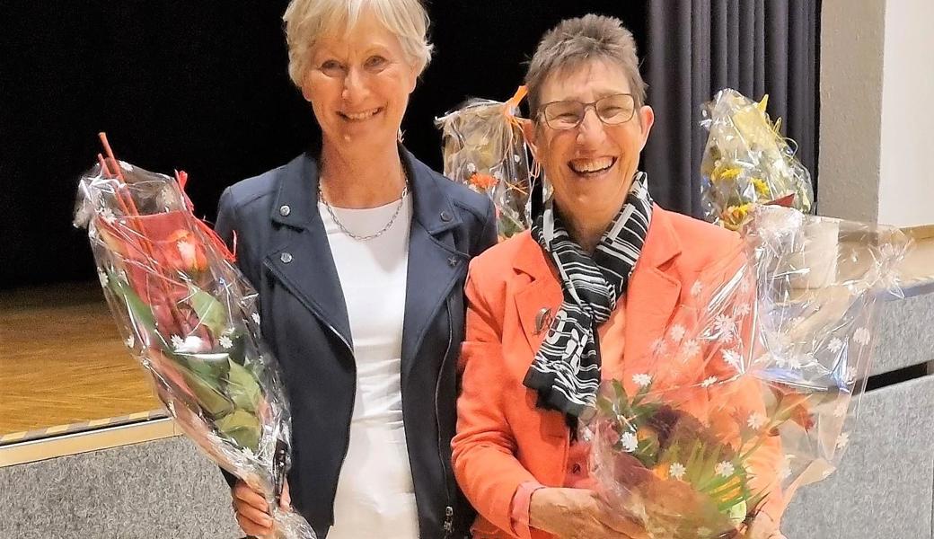 Gerlind Becker (links) folgt als Revisorin der Gymnastikgruppe Widnau auf Brigitte Trösch.