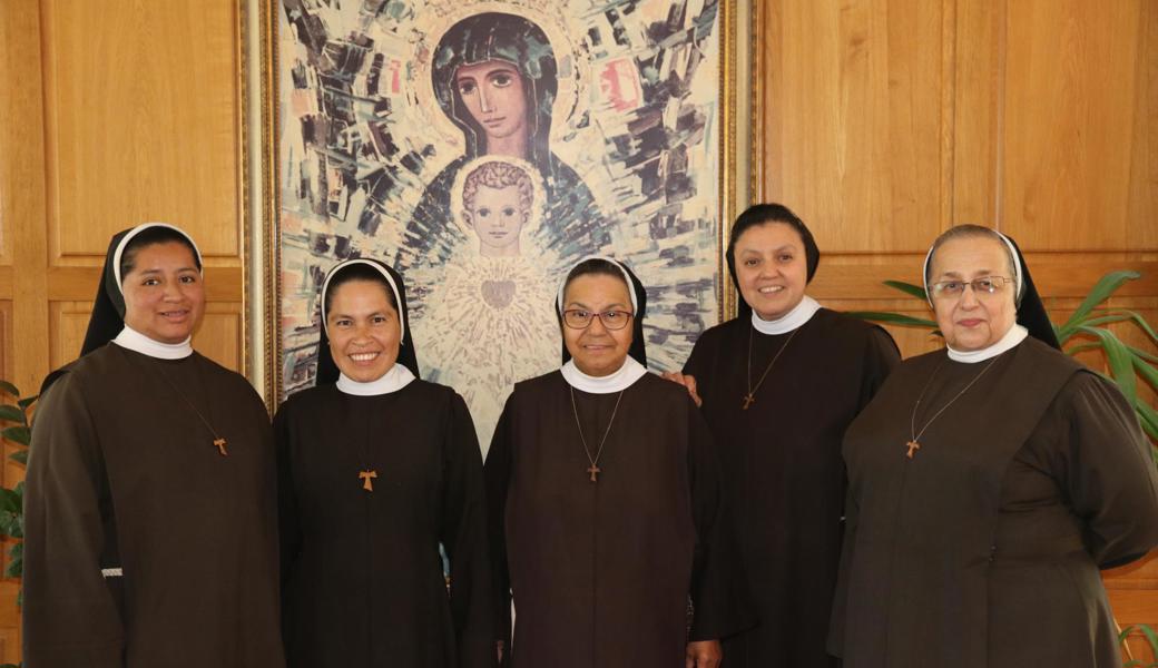 Die fünf verbliebenen aktiven Franziskaner-Schwestern (von links): Sr. Oberin Angela Andrea Jojoa, Sr. Lourdes Valle, Sr. Consuelo Henao, 

Sr. Martha Eugenia und Sr. Victoria Inés Buitrago. 