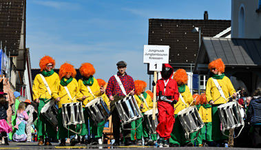 Kaiserwetter, ein riesiges Zuschauerspalier und über 800 Teilnehmer am Kriessner Fasnachtsumzug