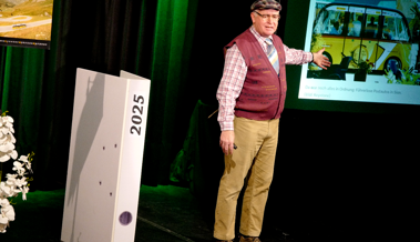 Abschied des Polit-Kaberettisten: Veri zum letzten Mal im Diogenes Theater