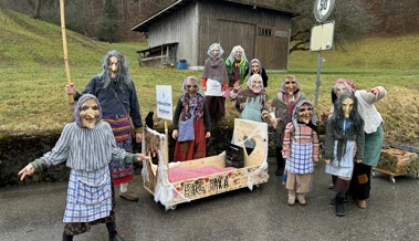Schülergugga und Schnuddergoofa bringen das Dorf zum Beben