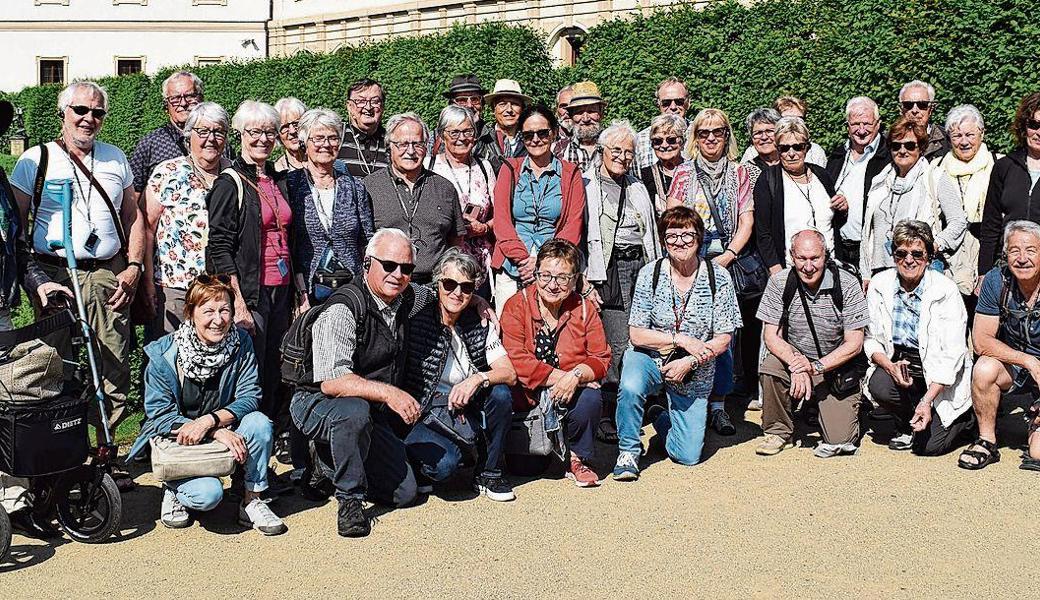 An einem fröhlichen Erinnerungsabend liess man die Reisebilder Revue passieren. 