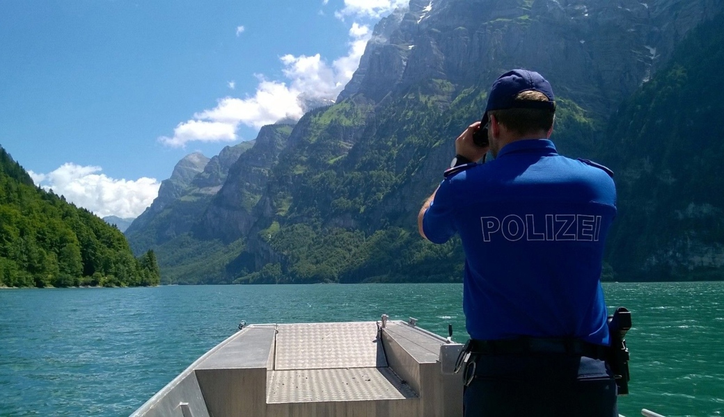Zwei SUP-Fahrer nach Sturm auf dem Walensee vermisst