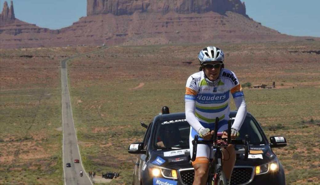 Pierre Bischoff 2016 beim Sieg des Radrennens Race Across America.