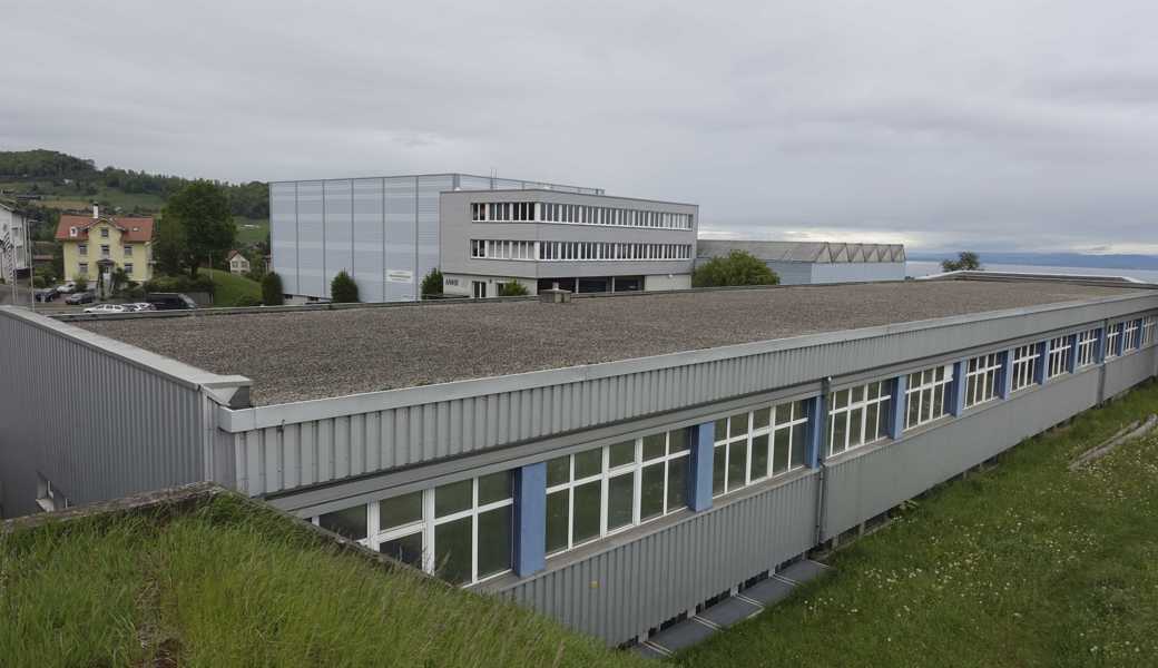 Das Fabrikareal der ehemaligen HWB Kunststoffwerke wurde an die Mini-Mahlzeiten produzierende Firma Sun AG verkauft. 