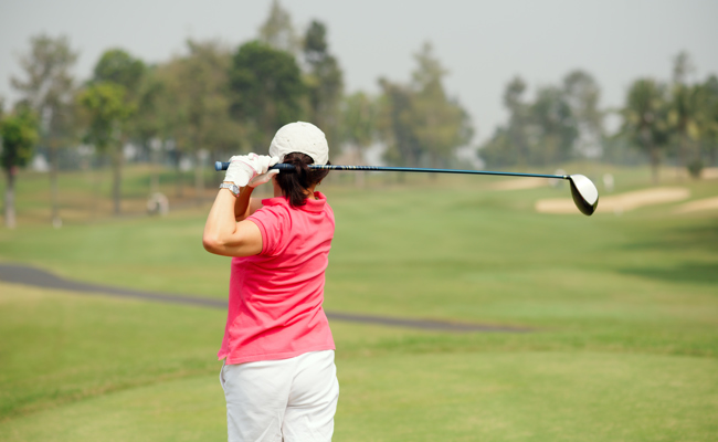 Golf gespielt und Häuser renoviert: Verurteiltes Betrüger-Trio will einen Freispruch