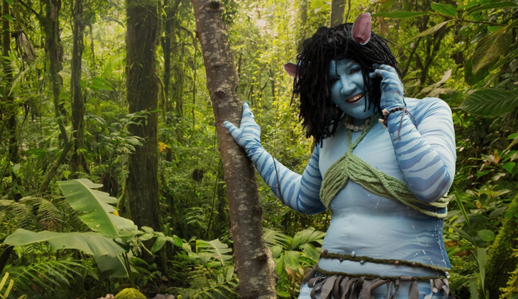 Spitzige Ohren und blaue Haut: Das etwas andere Hobby